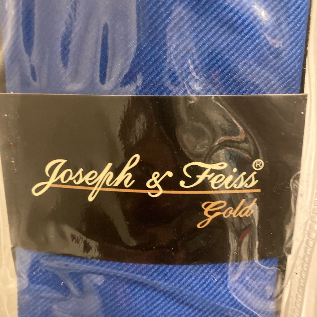 Joseph  Feiss Gold Tie